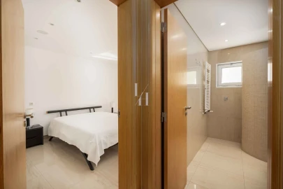 Moradia T3 para Arrendamento em Quarteira