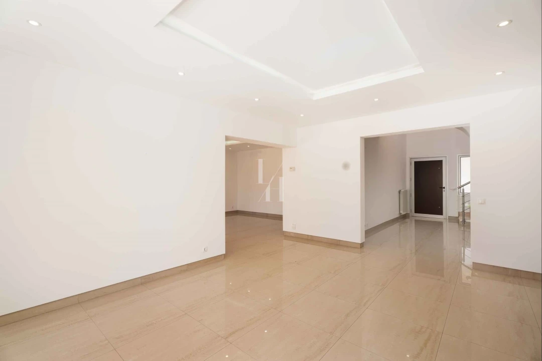 Moradia T3 para Arrendamento em Quarteira Foto 44