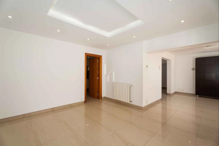 Moradia T3 para Arrendamento em Quarteira Foto 32