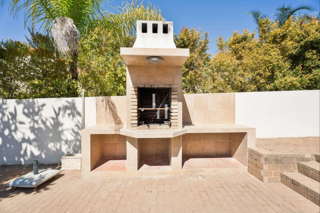 Moradia T3 para Arrendamento em Quarteira Foto 10