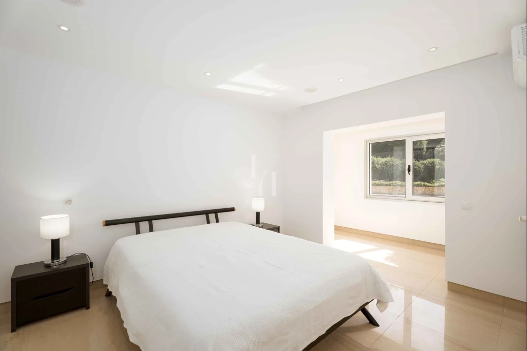 Moradia T3 para Arrendamento em Quarteira Foto 15