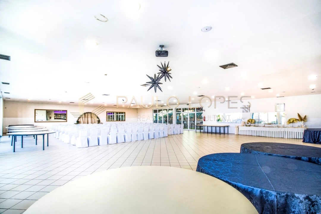 Negócio para Venda em Santa Maria da Feira, Travanca, Sanfins e Espargo Foto 5