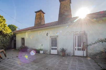 Negócio para Venda em Santa Maria da Feira, Travanca, Sanfins e Espargo