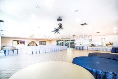 Negócio para Venda em Santa Maria da Feira, Travanca, Sanfins e Espargo