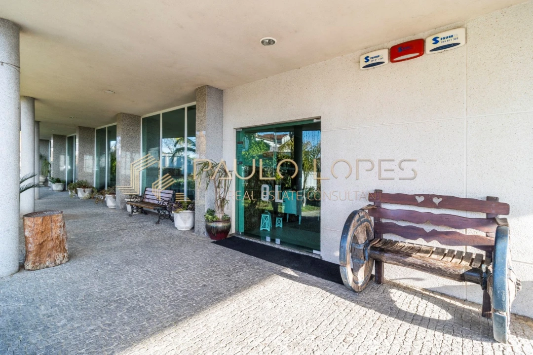 Negócio para Venda em Santa Maria da Feira, Travanca, Sanfins e Espargo Foto 18