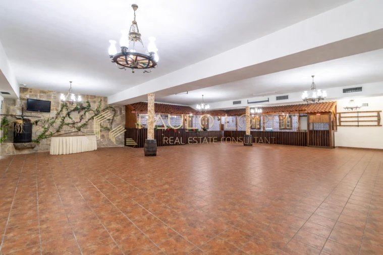 Negócio para Venda em Santa Maria da Feira, Travanca, Sanfins e Espargo Foto 23