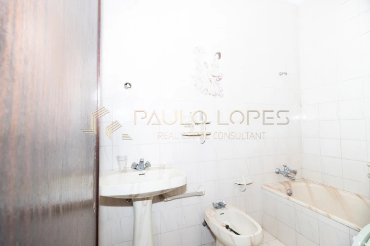 Negócio para Venda em Santa Maria da Feira, Travanca, Sanfins e Espargo Foto 38