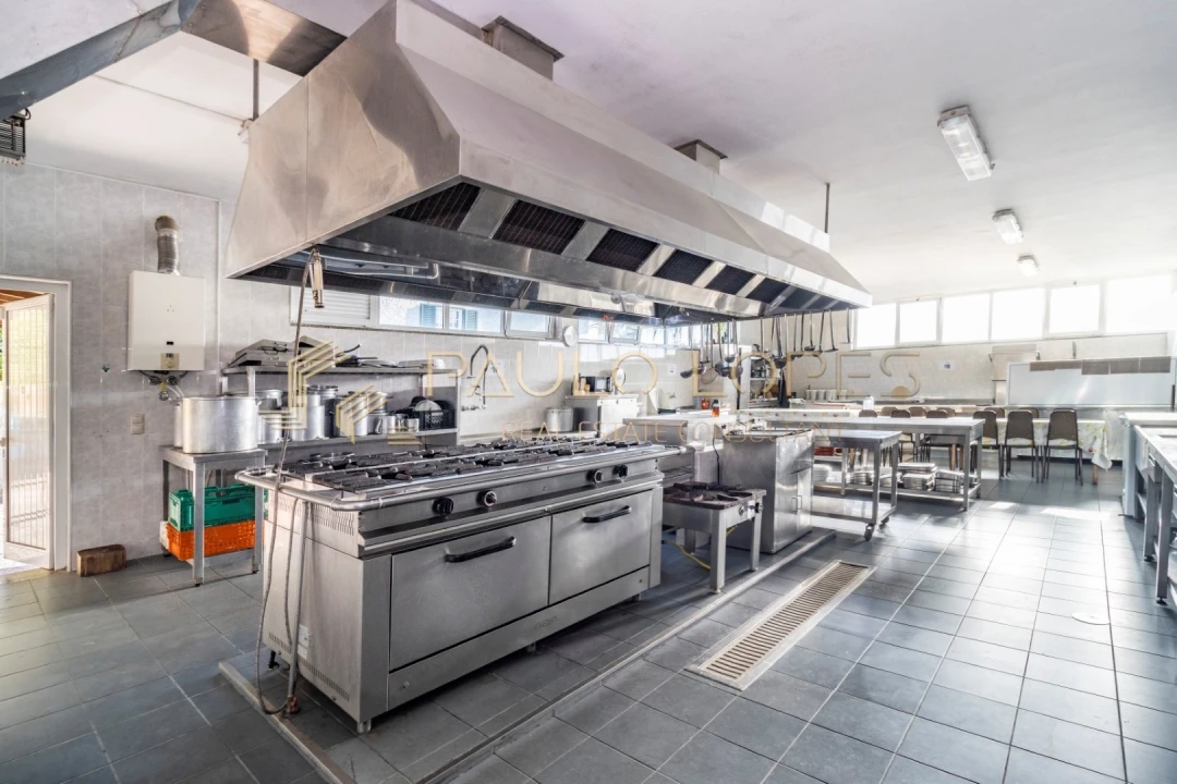 Negócio para Venda em Santa Maria da Feira, Travanca, Sanfins e Espargo Foto 8