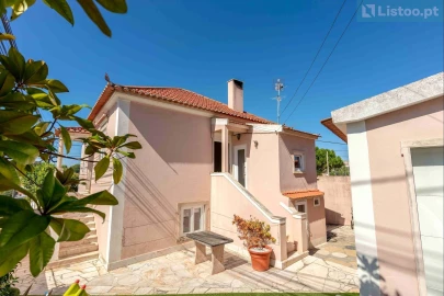 Moradia T3 para Venda em Agualva e Mira-Sintra