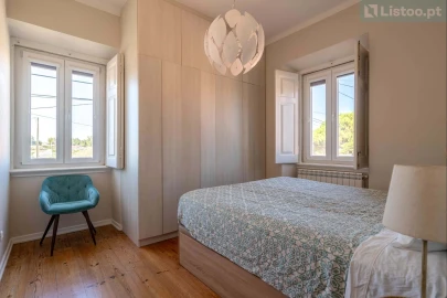 Moradia T3 para Venda em Agualva e Mira-Sintra