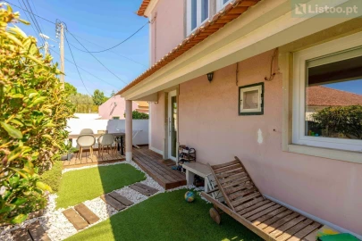 Moradia T3 para Venda em Agualva e Mira-Sintra