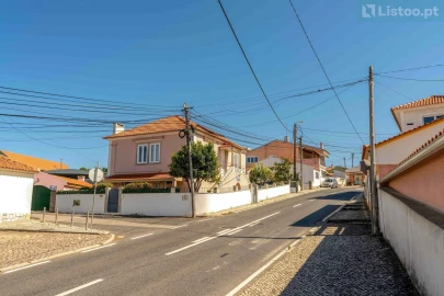 Moradia T3 para Venda em Agualva e Mira-Sintra