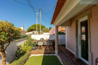 Moradia T3 para Venda em Agualva e Mira-Sintra