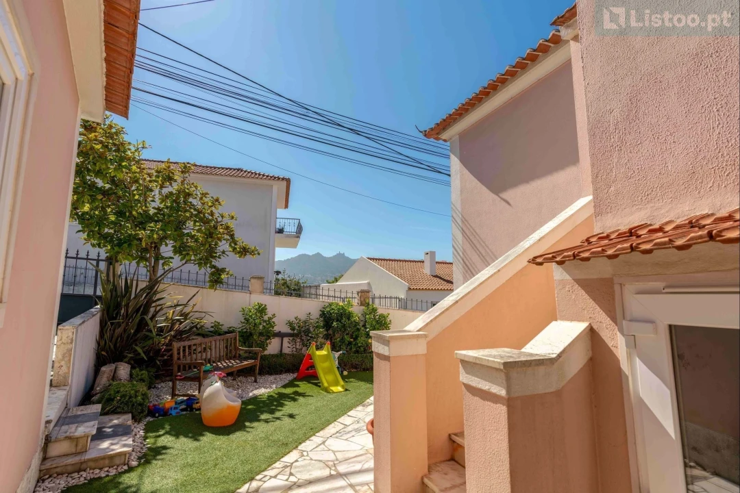 Moradia T3 para Venda em Agualva e Mira-Sintra Foto 41