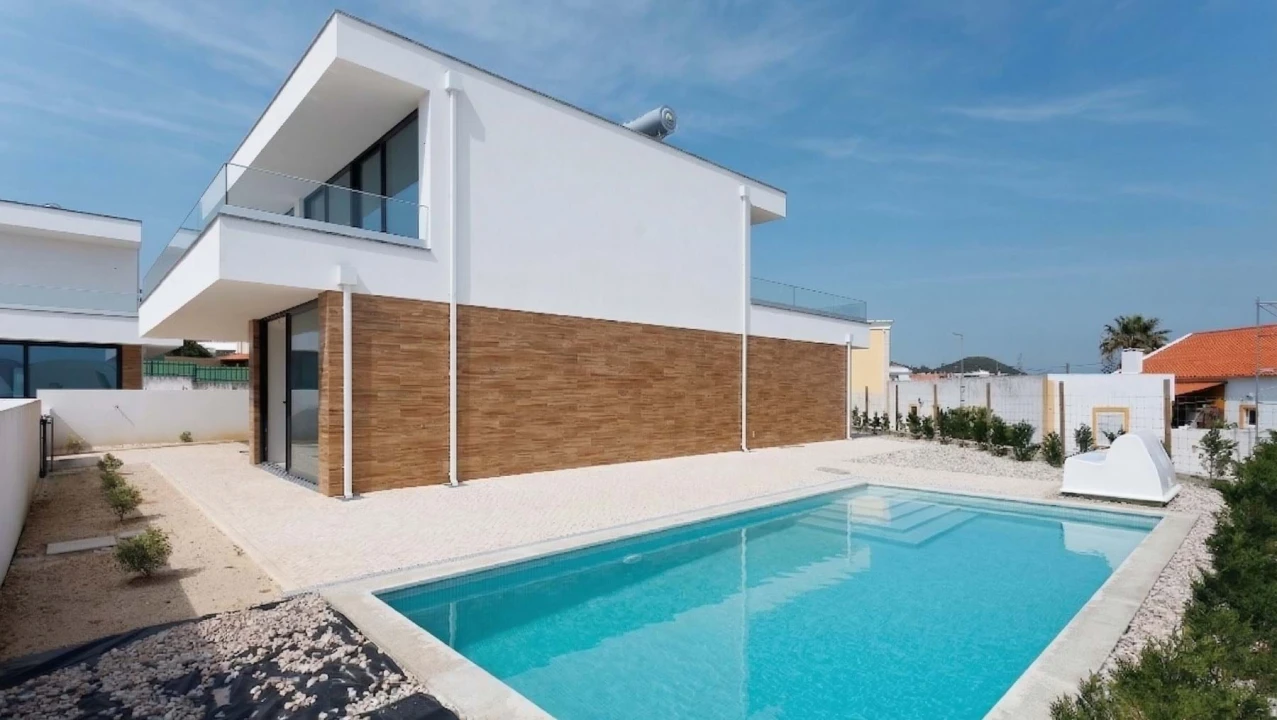 Moradia T3 para Venda em Tornada e Salir do Porto Foto 3