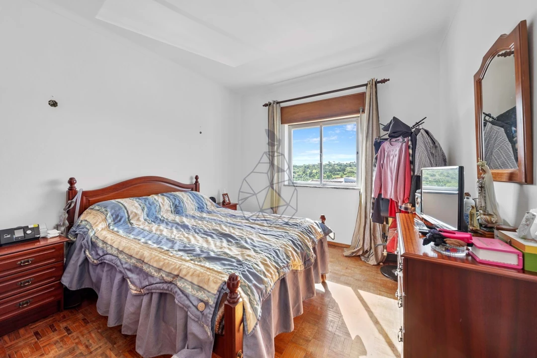 Apartamento T2 para Venda em Estômbar e Parchal Foto 27