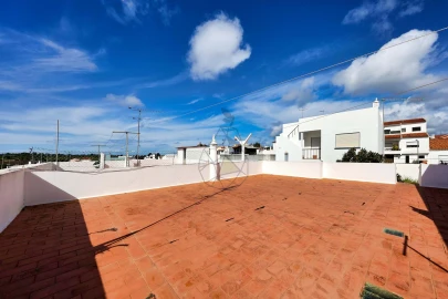 Apartamento T2 para Venda em Estômbar e Parchal