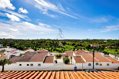 Apartamento T2 para Venda em Estômbar e Parchal