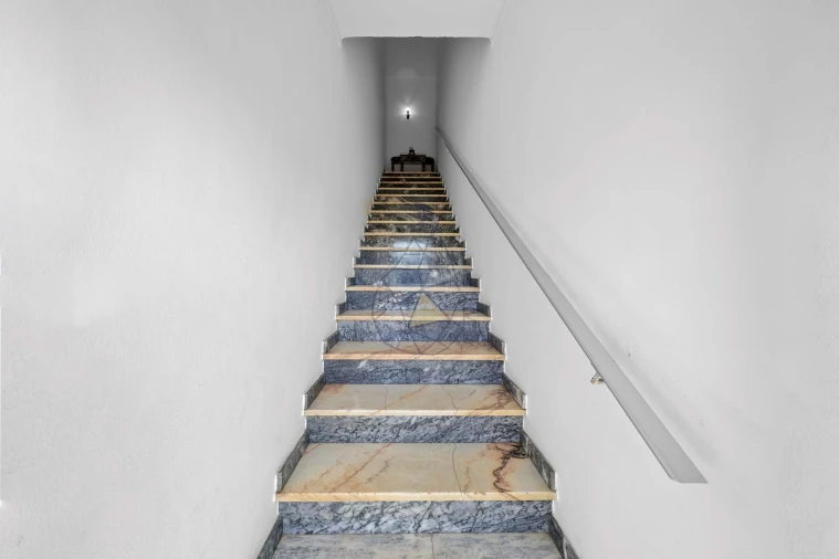 Apartamento T2 para Venda em Estômbar e Parchal Foto 36