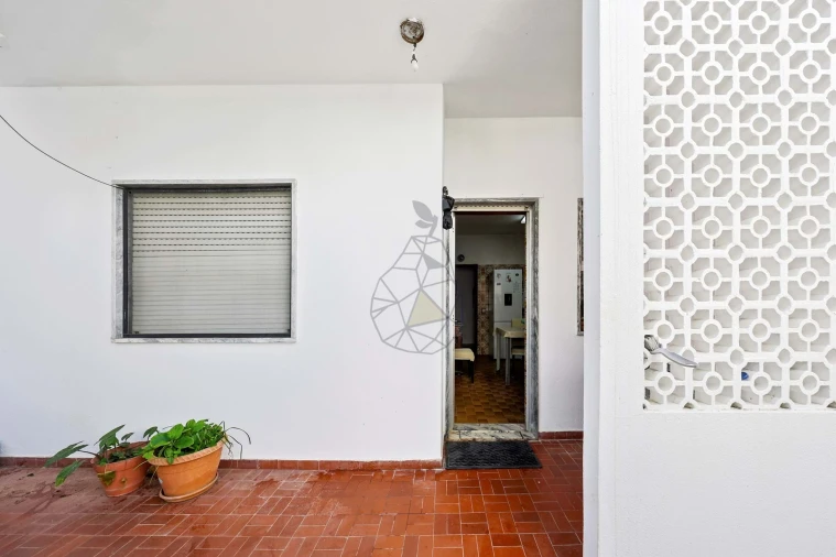 Apartamento T2 para Venda em Estômbar e Parchal Foto 18