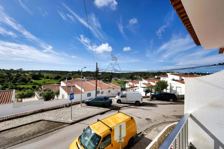 Apartamento T2 para Venda em Estômbar e Parchal Foto 21