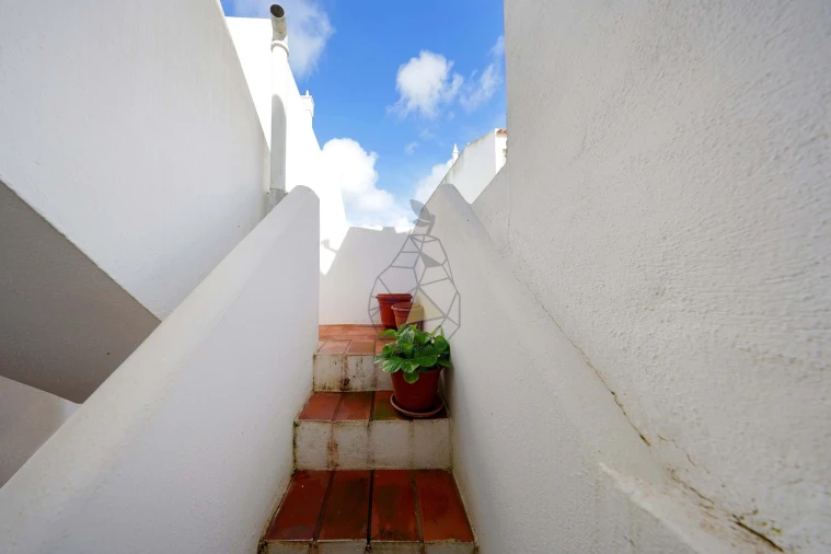 Apartamento T2 para Venda em Estômbar e Parchal Foto 9