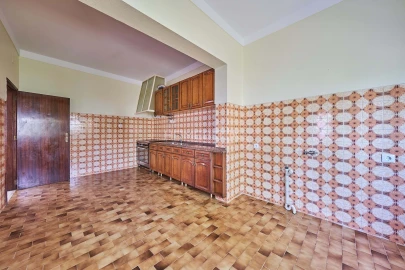 Moradia T6 para Venda em Vialonga