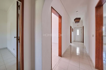 Moradia T6 para Venda em Vialonga