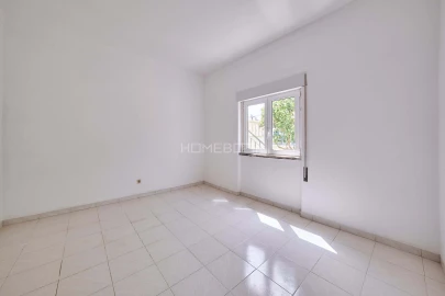 Moradia T6 para Venda em Vialonga