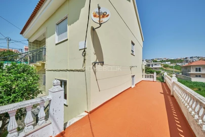 Moradia T6 para Venda em Vialonga