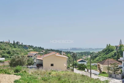 Moradia T6 para Venda em Vialonga