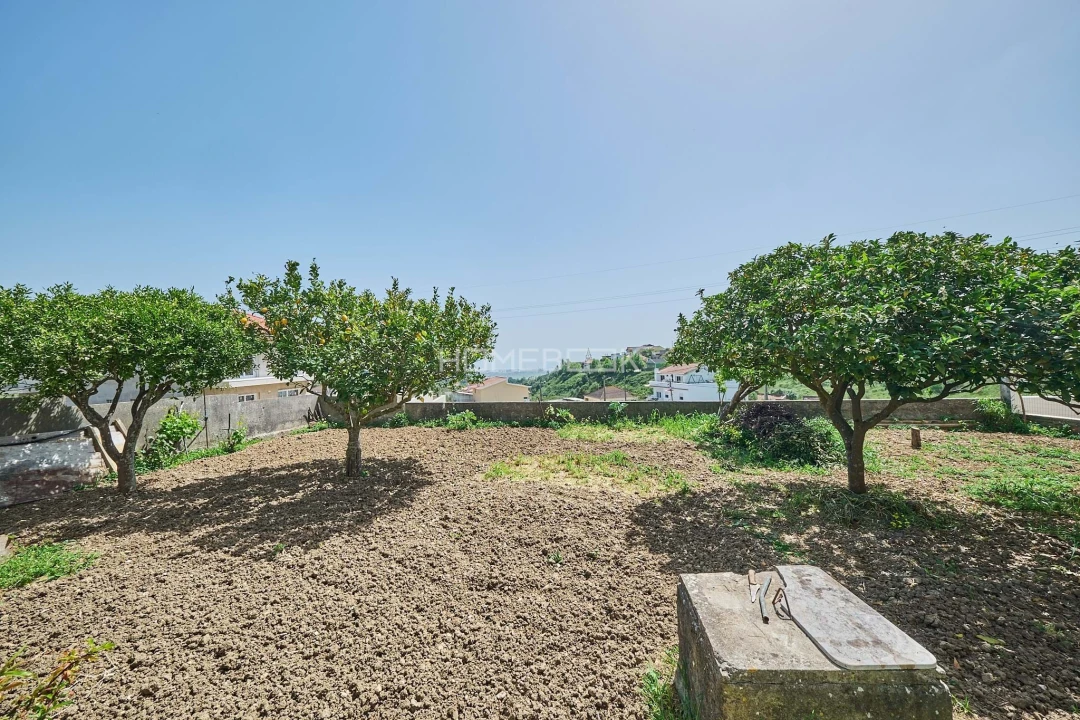 Moradia T6 para Venda em Vialonga Foto 7