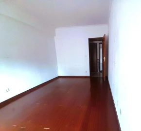 Apartamento T2 para Arrendamento em Corroios