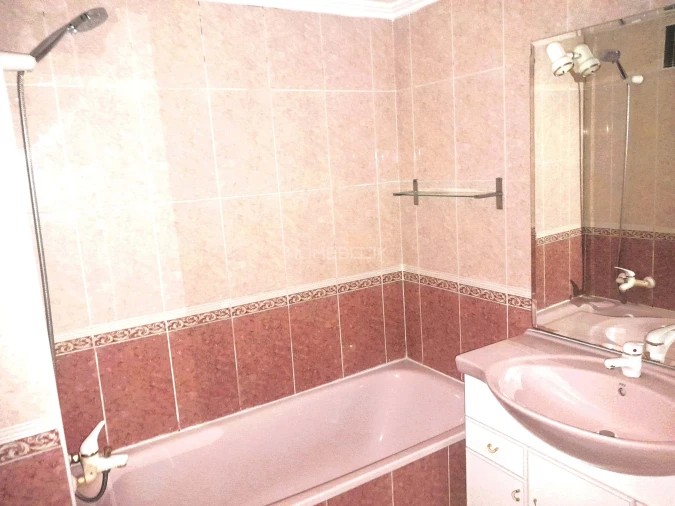 Apartamento T2 para Arrendamento em Corroios Foto 15