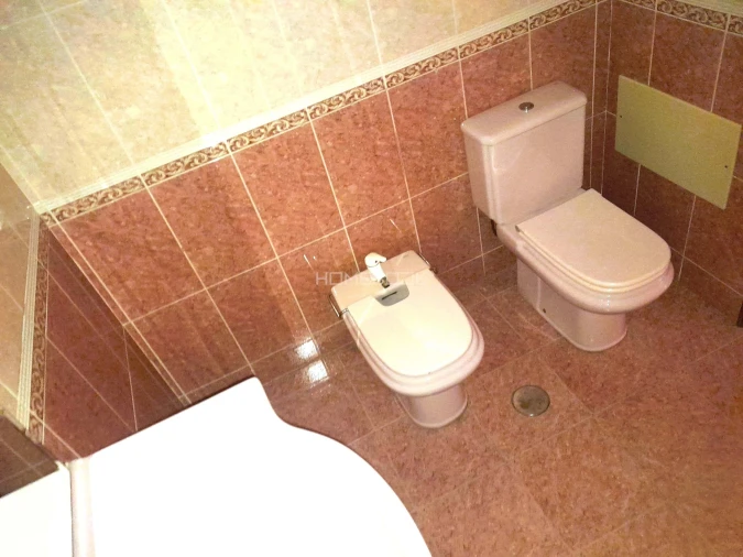 Apartamento T2 para Arrendamento em Corroios Foto 16