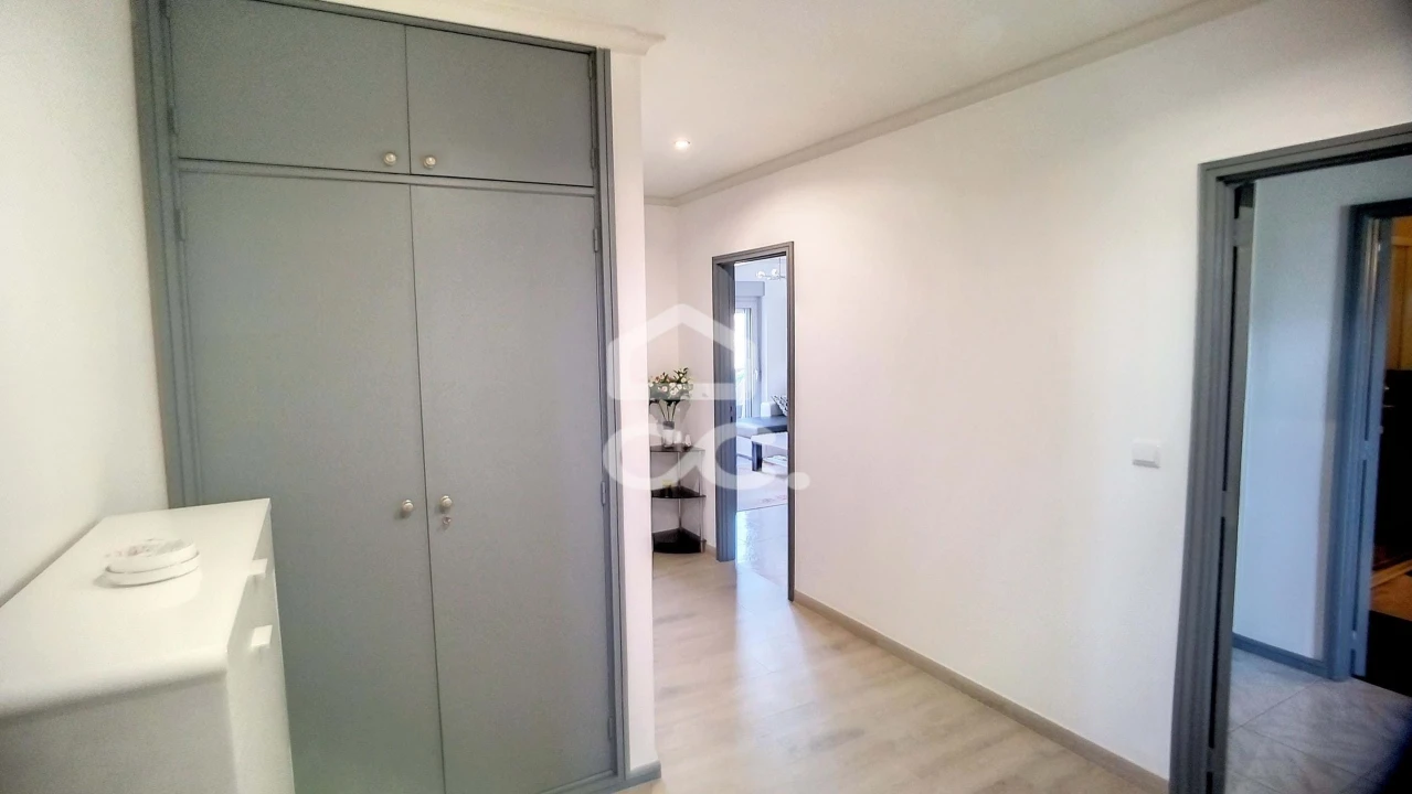 Apartamento T2 para Arrendamento em Santa Maria Maior Foto 3