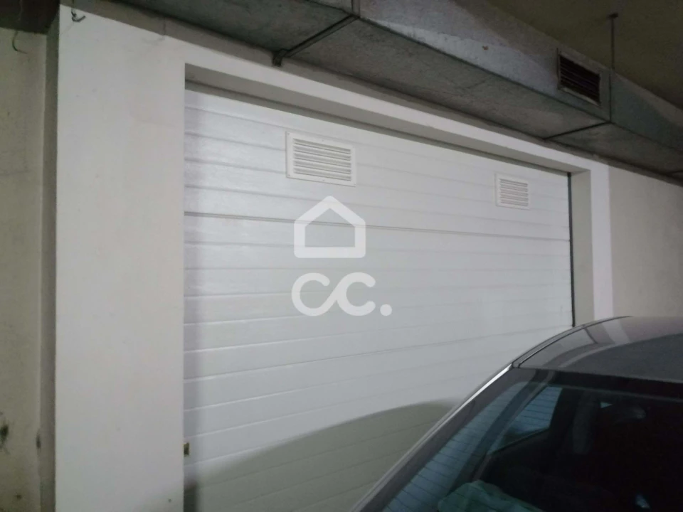 Apartamento T2 para Arrendamento em Santa Maria Maior Foto 14