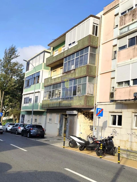 Apartamento T2 para Venda em Venteira