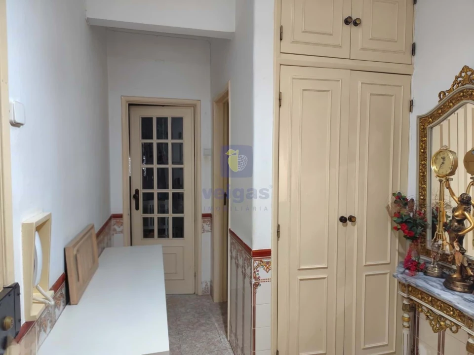 Apartamento T2 para Venda em Venteira Foto 4