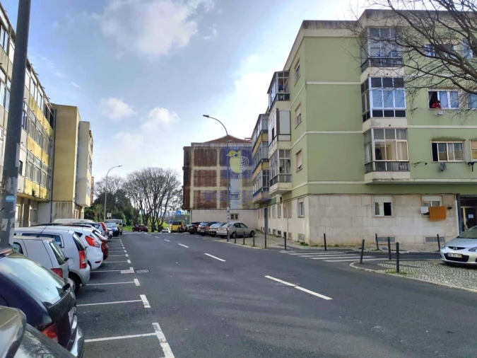 Apartamento T2 para Venda em Venteira Foto 19