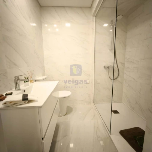 Apartamento T3 para Venda em Benfica Foto 7