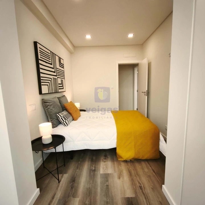 Apartamento T3 para Venda em Benfica Foto 4