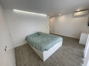 Moradia T4 para Venda em Charneca de Caparica e Sobreda