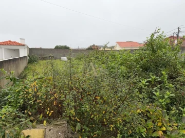 Terreno para Venda em Esmoriz