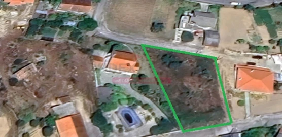 Terreno para Venda em Covas e Vila Nova de Oliveirinha