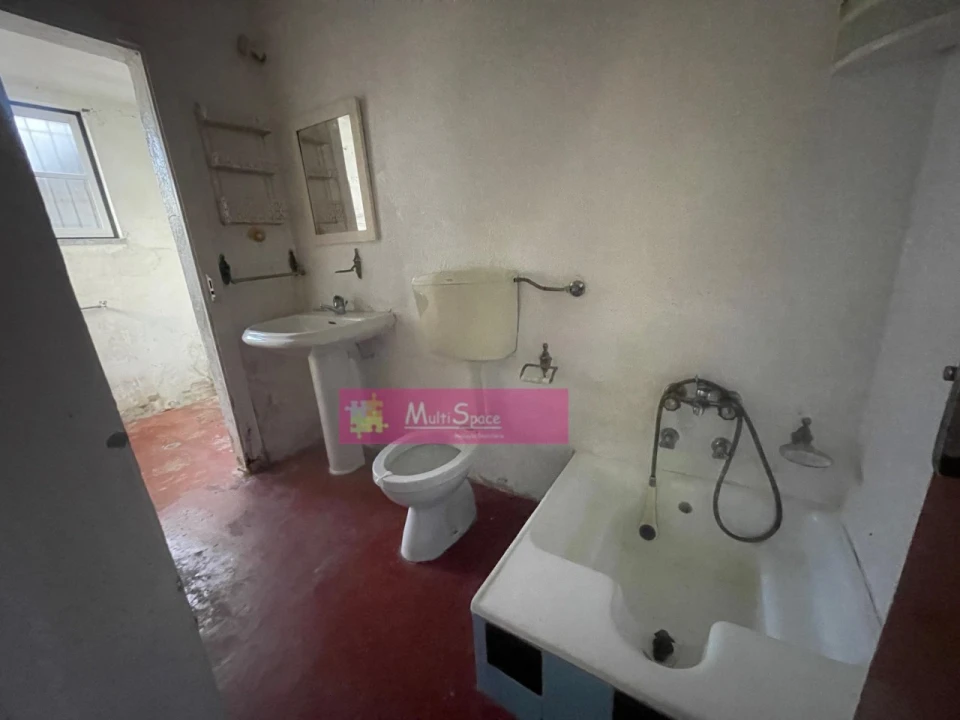 Moradia T2 para Venda em Torres Novas (São Pedro), Lapas e Ribeira Branca Foto 11