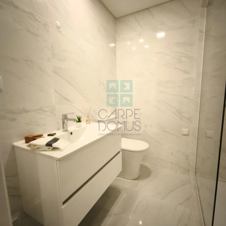 Apartamento T3 para Venda em Benfica Foto 14