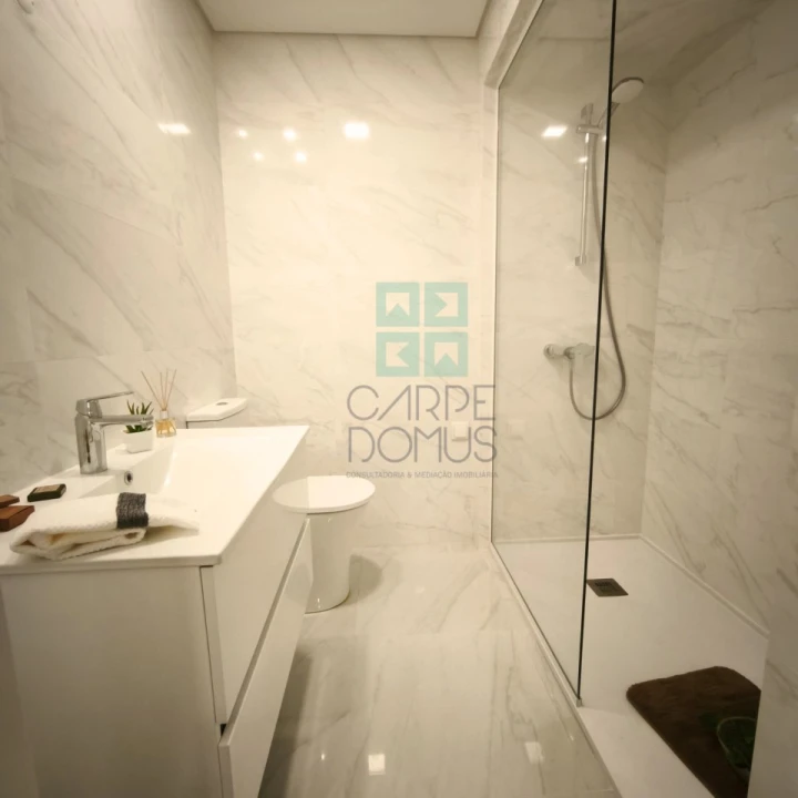 Apartamento T3 para Venda em Benfica Foto 15