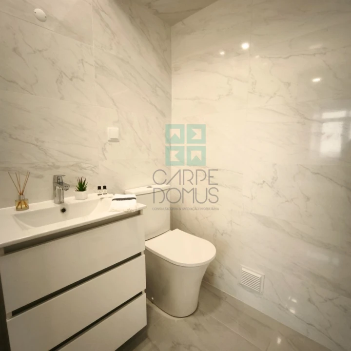 Apartamento T3 para Venda em Benfica Foto 22