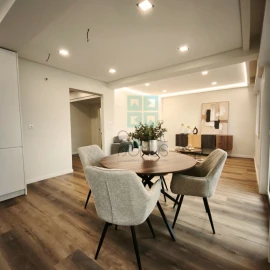 Apartamento T3 para Venda em Benfica